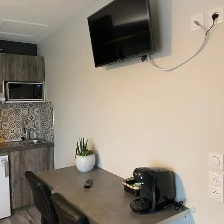 Apartment Le Petit Chaleureux - Centre - Wifi - Stationnement *