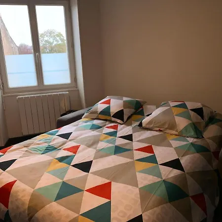 Apartment Le Petit Chaleureux - Centre - Wifi - Stationnement Niort